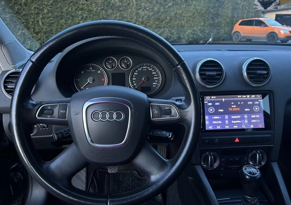 Audi A3 cena 25900 przebieg: 315000, rok produkcji 2010 z Żmigród małe 106